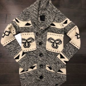 Women’s TNA knit sweater
